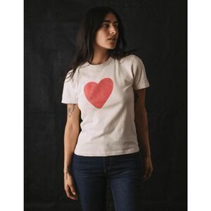 Imogene + Willie Beige Red Short Sleeve The Heart Graphic Tee Unisex Size Small